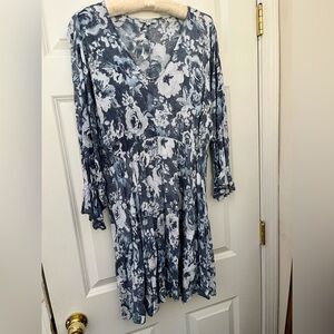 White Birch Floral V-Neck Dress